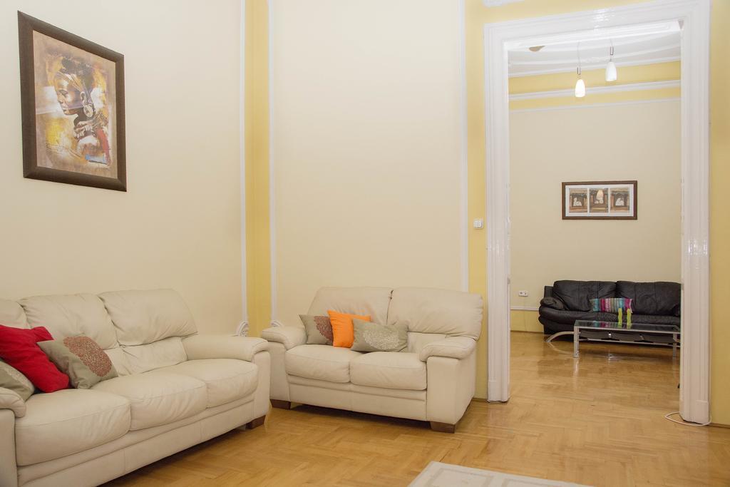 Andrassy Boulevard Apartamento